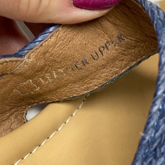 Eric Michael leather T strap thong wedge sandal blue teal heel strap Sz 40 / 9 - Picture 8 of 13